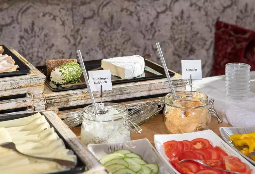 Hostelli Gasthof Dorfwirt Sandgruber Ges.m.b.h