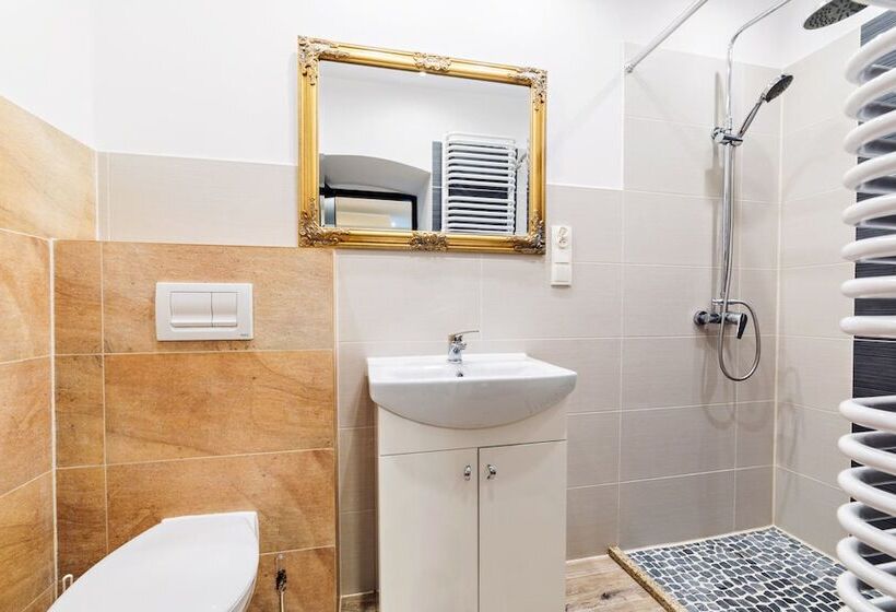 호텔 Apartamenty Everysky Luxor Karkonoska