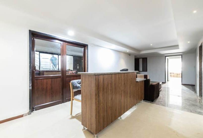 Отель Century Executive By Oyo Rooms