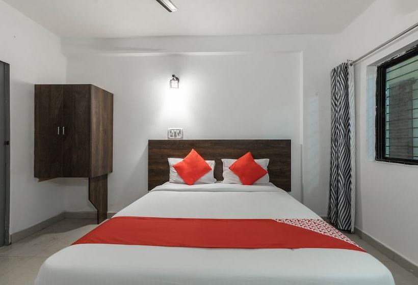 Отель Century Executive By Oyo Rooms