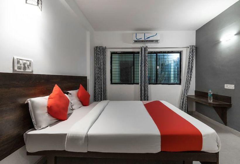 Отель Century Executive By Oyo Rooms