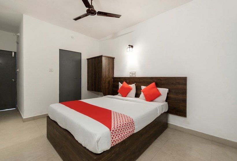 Отель Century Executive By Oyo Rooms