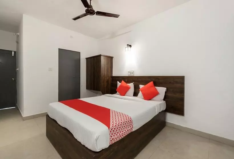 Hotelli Century Executive By Oyo Rooms
