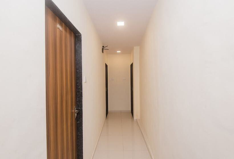 Отель Galaxy Inn By Oyo Rooms