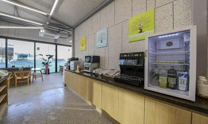ホテル Gwangju Gwangsangu Hanam Hound