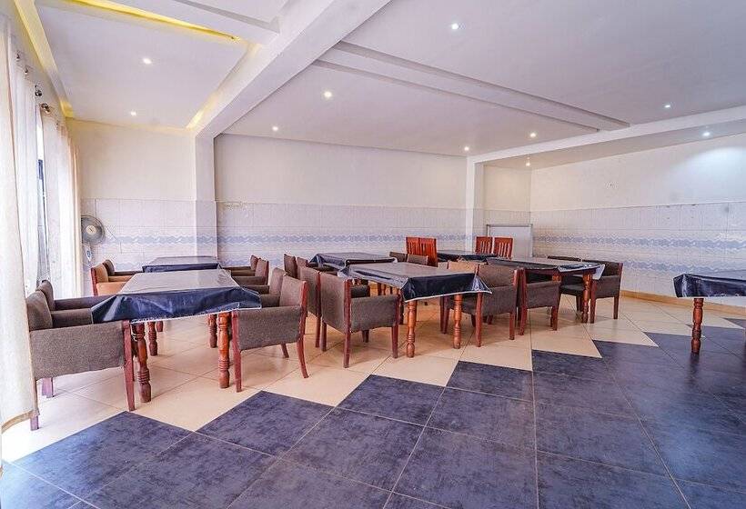 בית מלון כפרי Ooty Prakash Residency