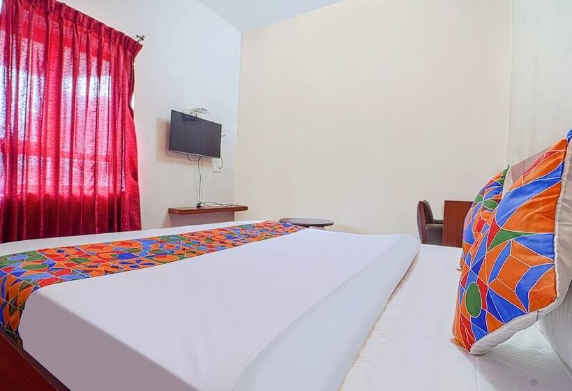 בית מלון כפרי Ooty Prakash Residency