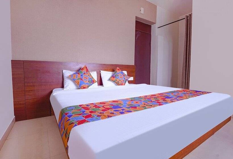 בית מלון כפרי Ooty Prakash Residency