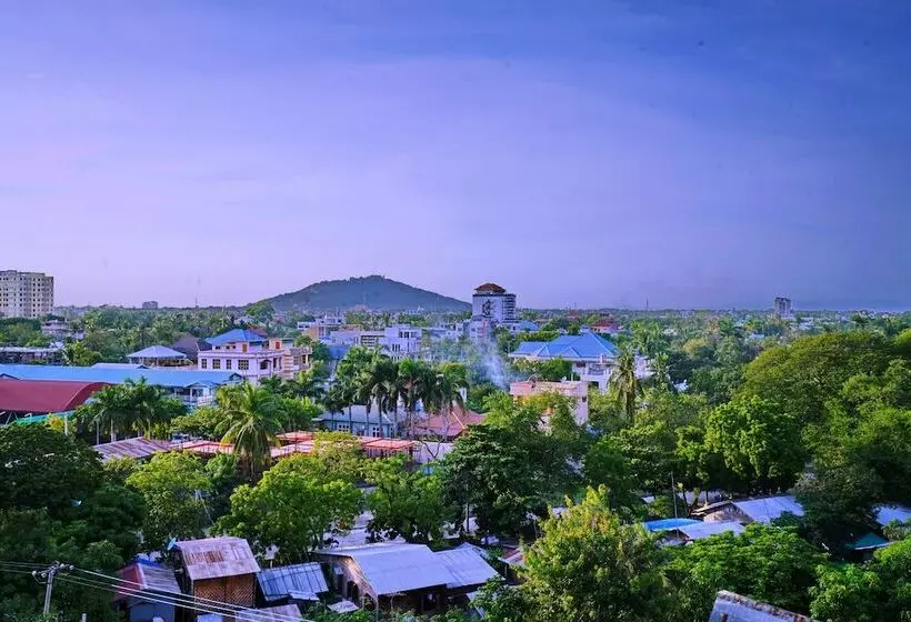 هتل Relax Mandalay