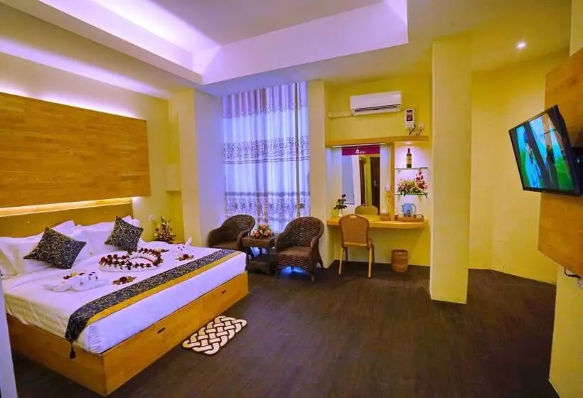 هتل Relax Mandalay