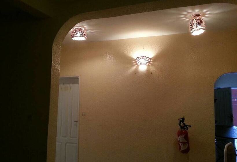 هتل Residence Blue House