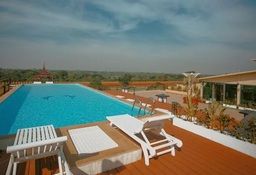 Hotelli Sunset Palace View Suites
