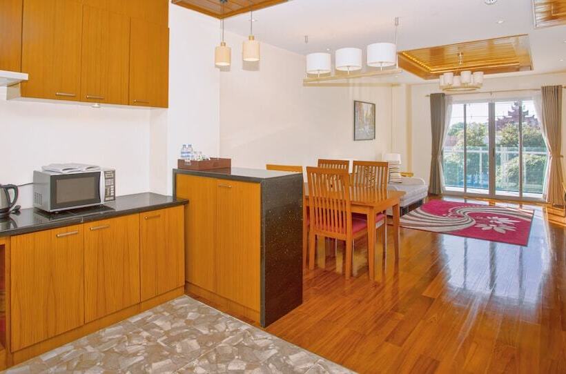 هتل Sunset Palace View Suites