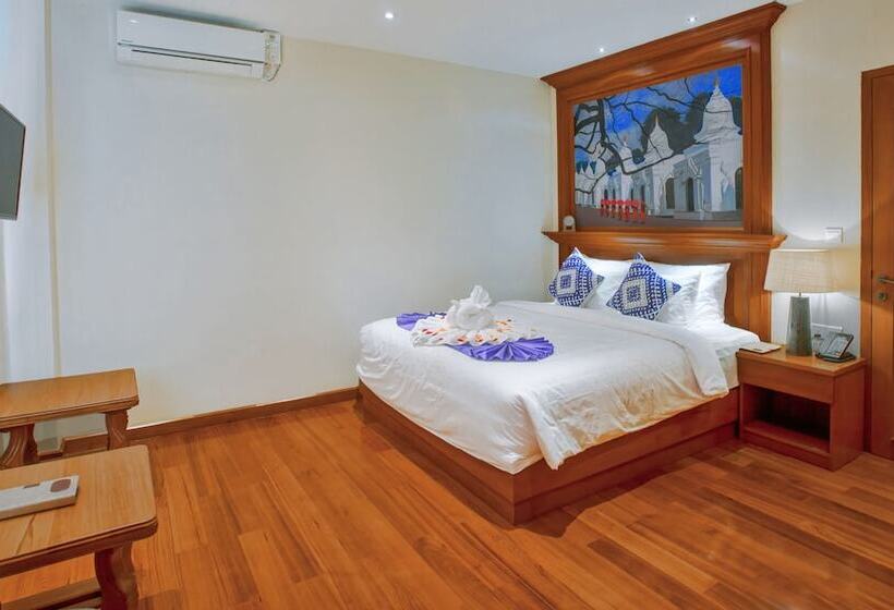 هتل Sunset Palace View Suites