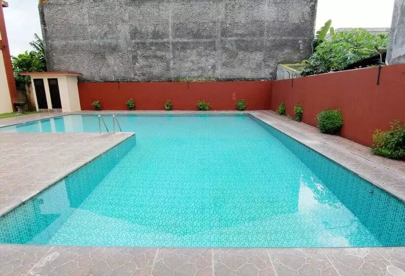 Hotelli Tiger Yogyakarta