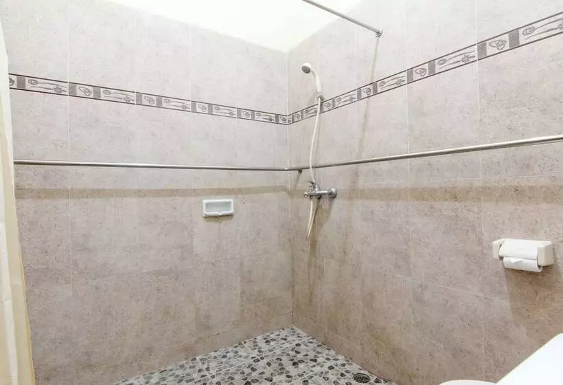 Hotelli Tiger Yogyakarta