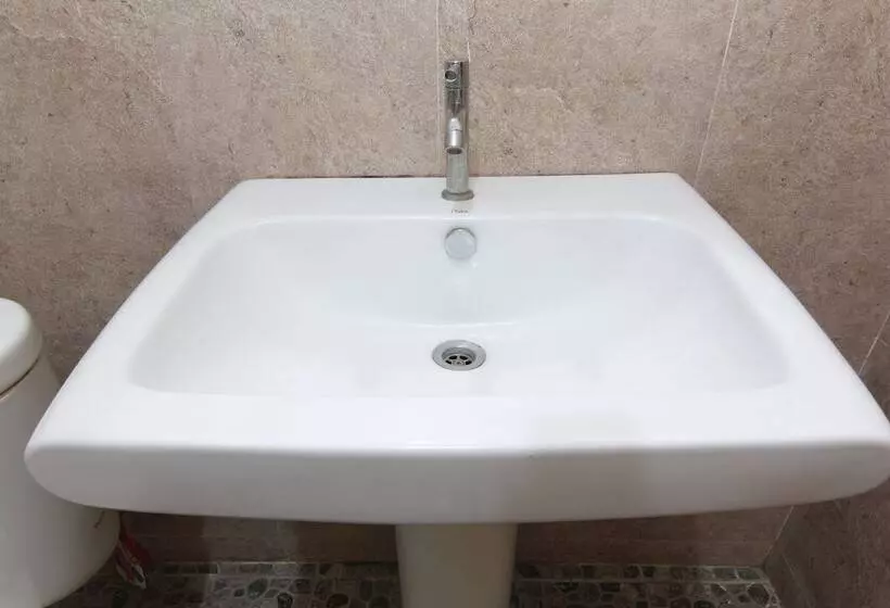 Hotelli Tiger Yogyakarta