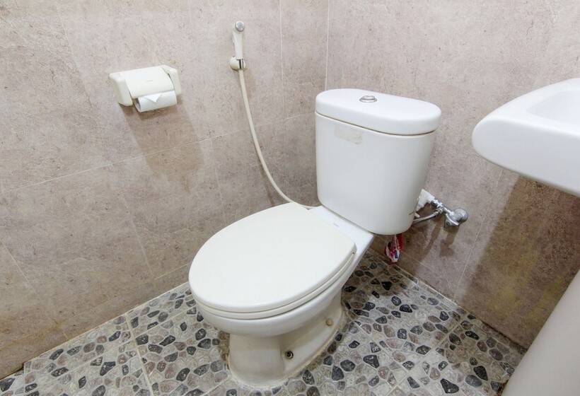 בית מלון כפרי Tiger Yogyakarta