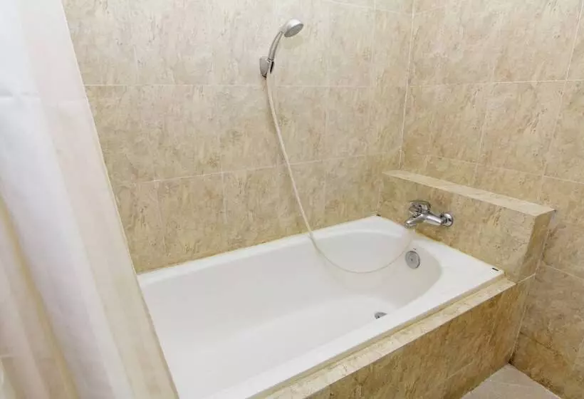 Hotelli Tiger Yogyakarta