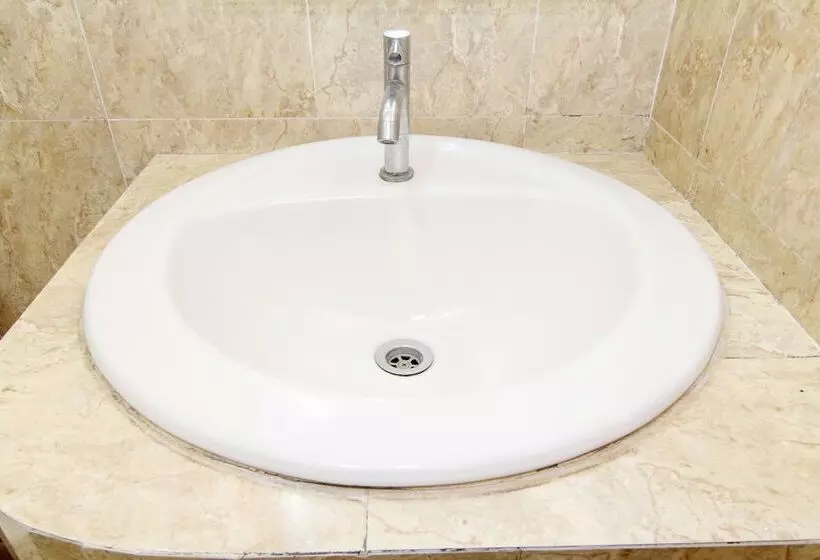 Hotelli Tiger Yogyakarta