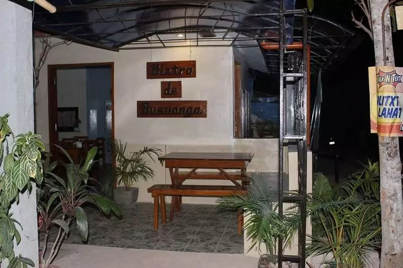 هتل West Atlantic Inn