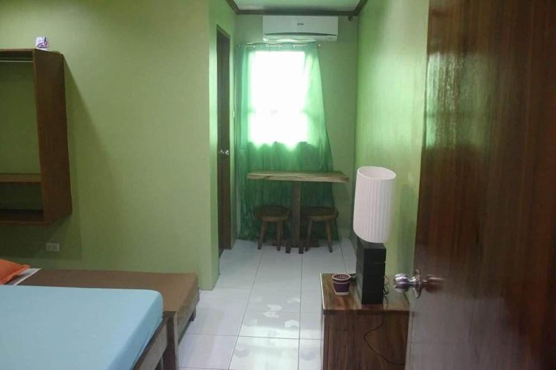 בית מלון כפרי West Atlantic Inn