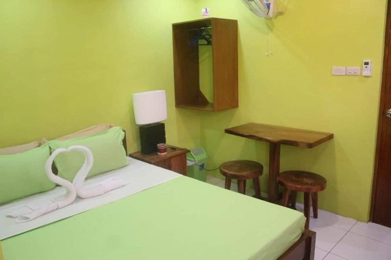 בית מלון כפרי West Atlantic Inn