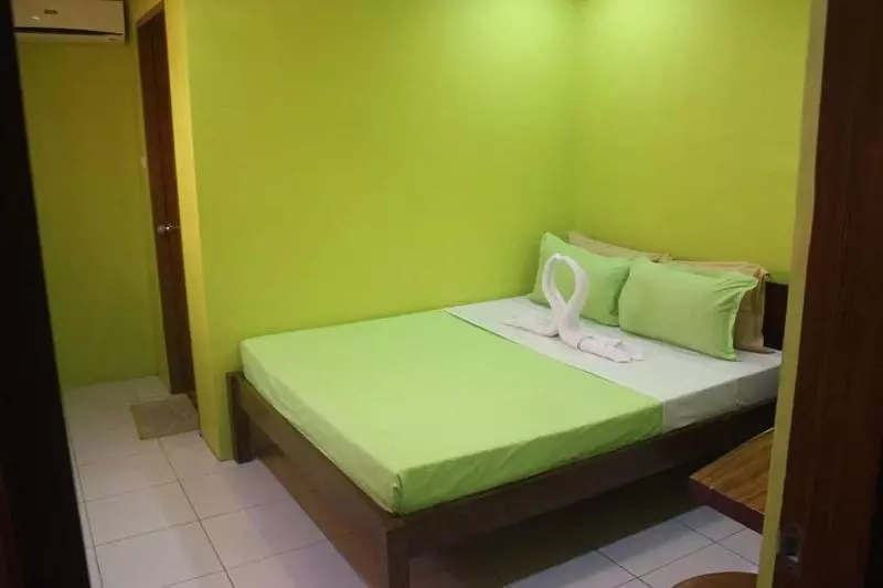 هتل West Atlantic Inn