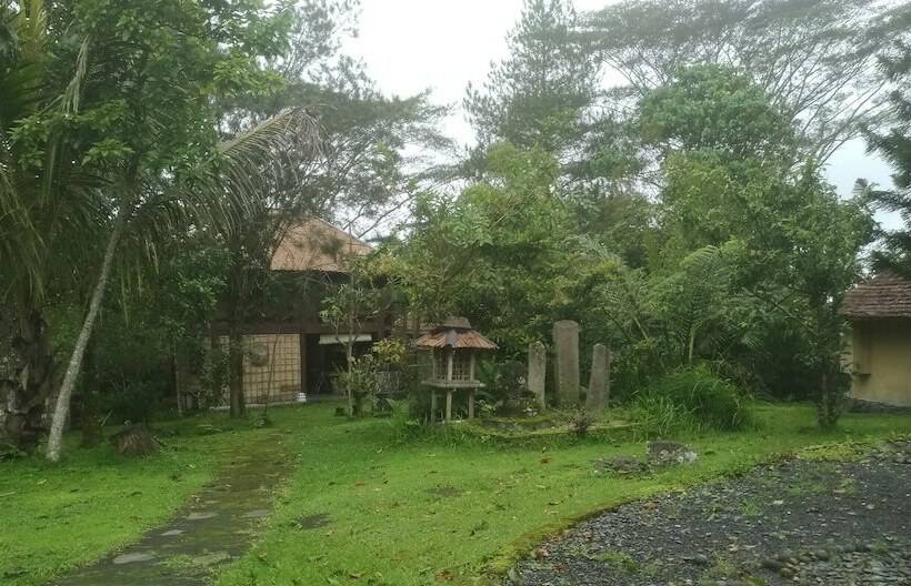 Nocleg ze śniadaniem Landih Ashram