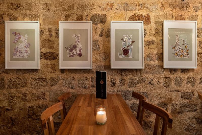 10gr Boutique Hotel & Wine Bar