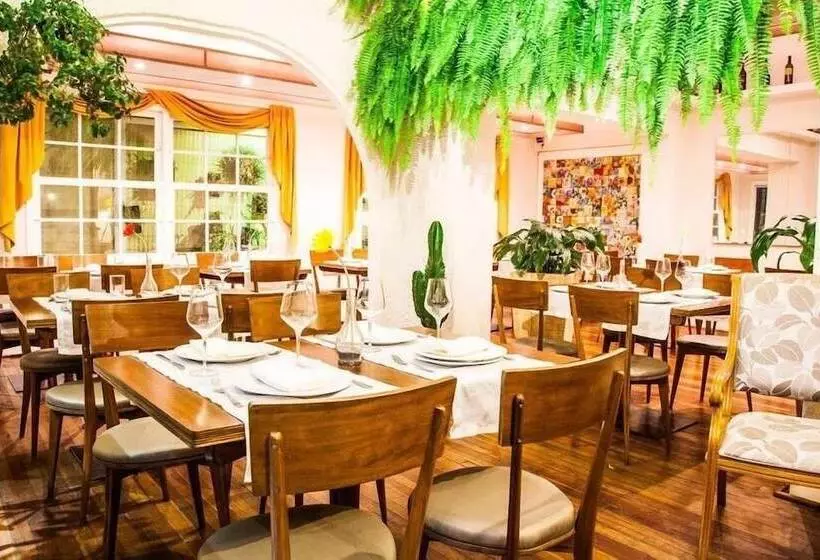 Hotelli Botania Pousada E Restaurante