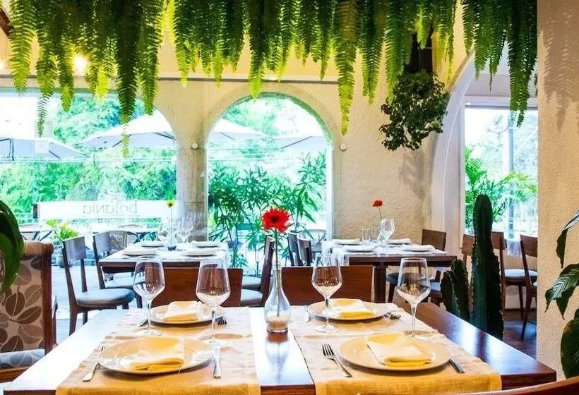 Hotelli Botania Pousada E Restaurante