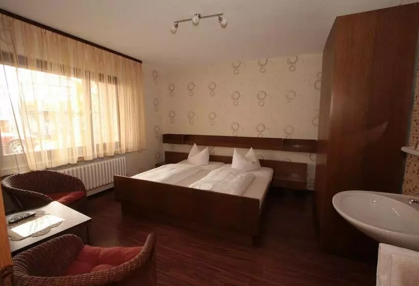 Hotelli Fleischerei Schneider