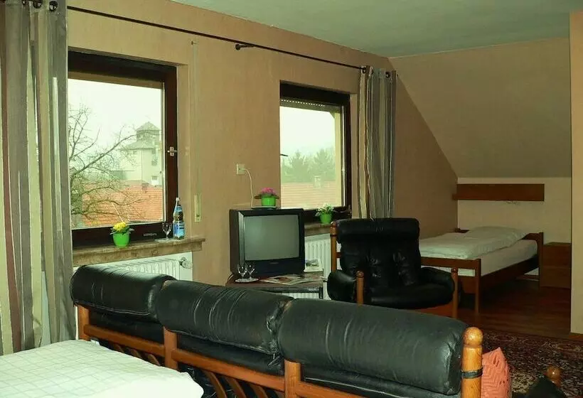 Hotelli Fleischerei Schneider