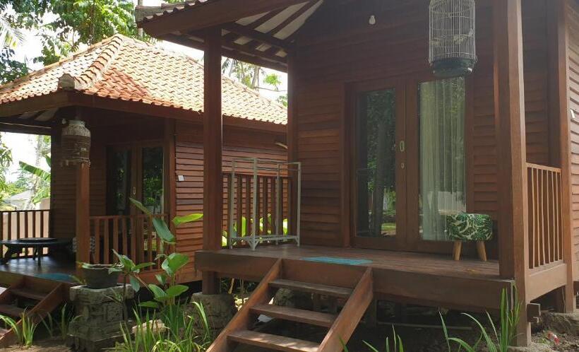 Szálloda Makarma Resort Lombok