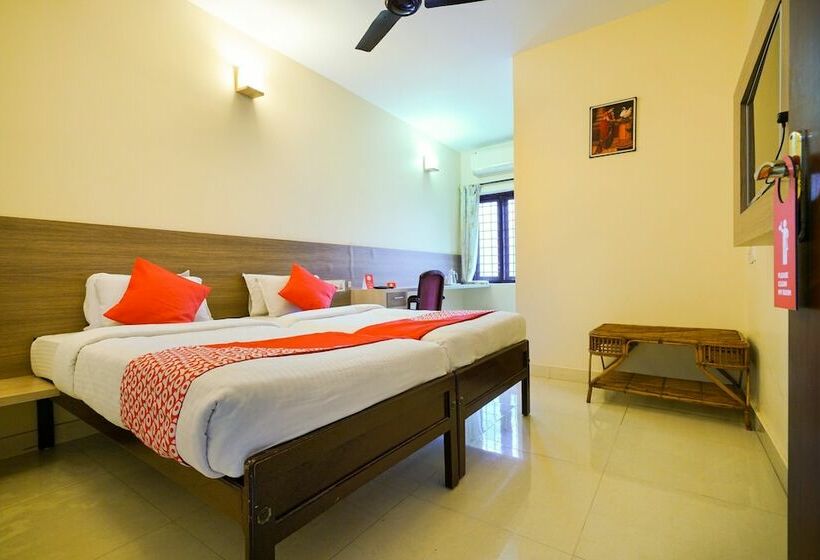 Hotel Super Collection O Mg Road Formerly Nanda Inn