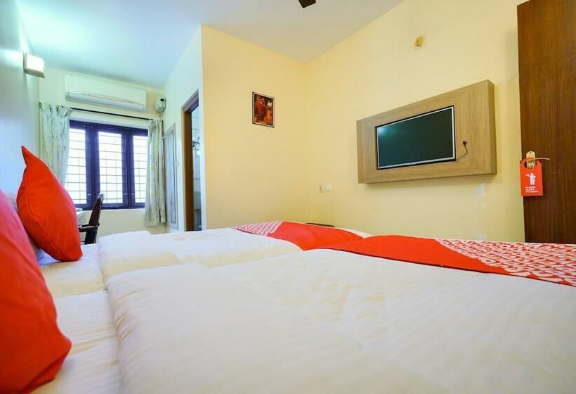 Hotel Super Collection O Mg Road Formerly Nanda Inn