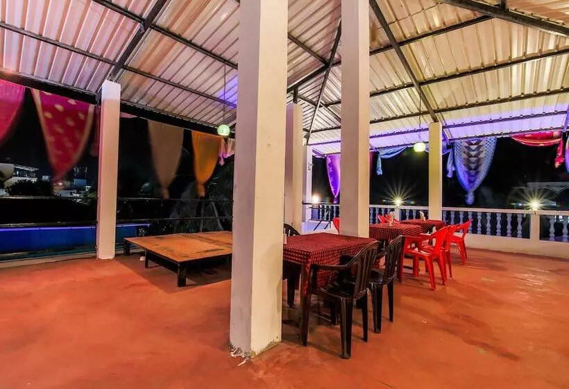 Hotelli Oyo 24464 Anil Guesthouse