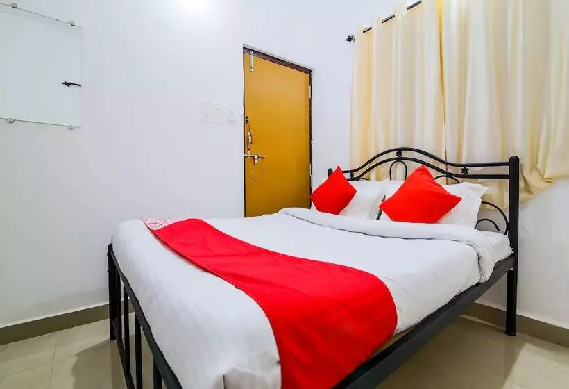Hotelli Oyo 24464 Anil Guesthouse