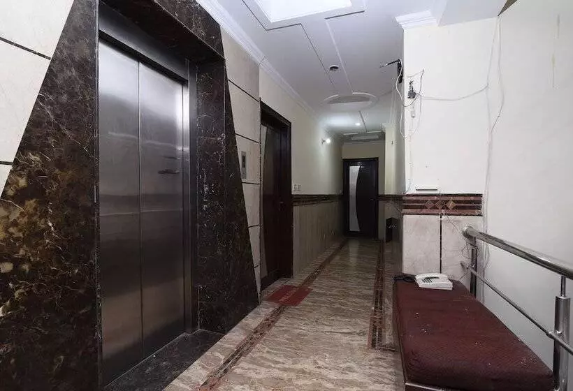 هتل Ratandeep International