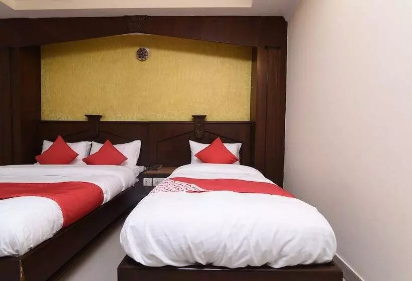 هتل Ratandeep International