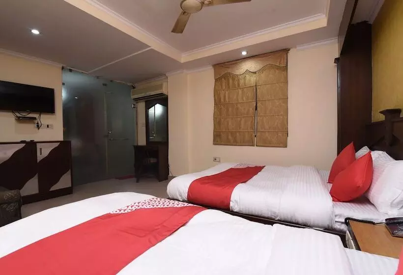 هتل Ratandeep International