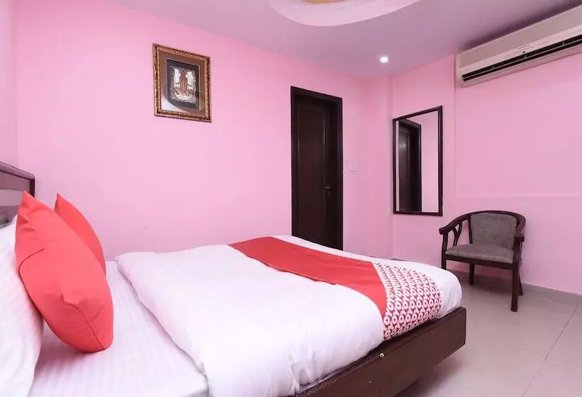 هتل Ratandeep International