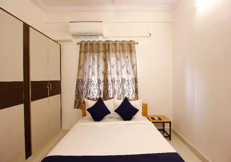 هتل Silverkey Executive Stays 24138 Nallagandla