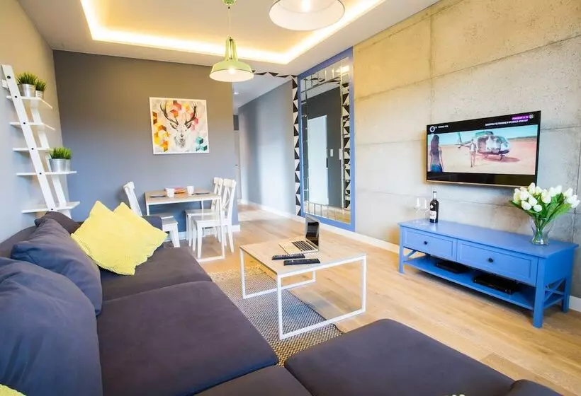 Kazou Residence