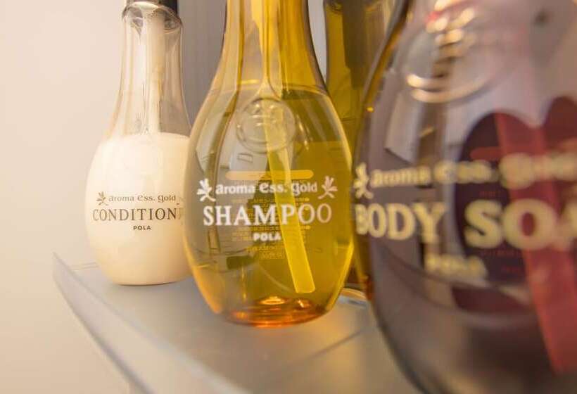 Y‘ Rise To Hotel Itoman