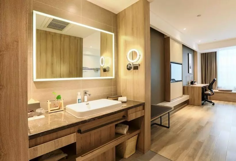 Atour Hotel Xiaoshan International Airport Hangzhou