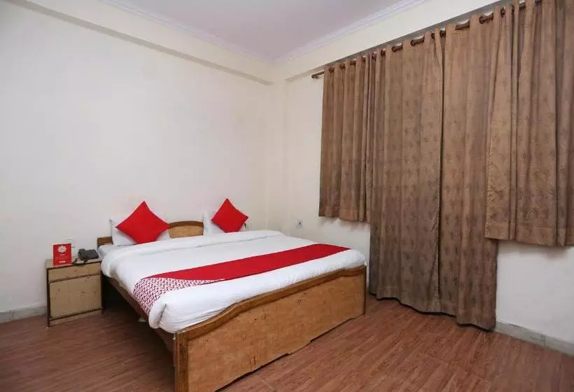Hotelli Dolphin By Oyo Rooms