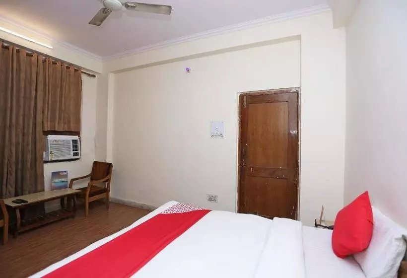 Hotelli Dolphin By Oyo Rooms