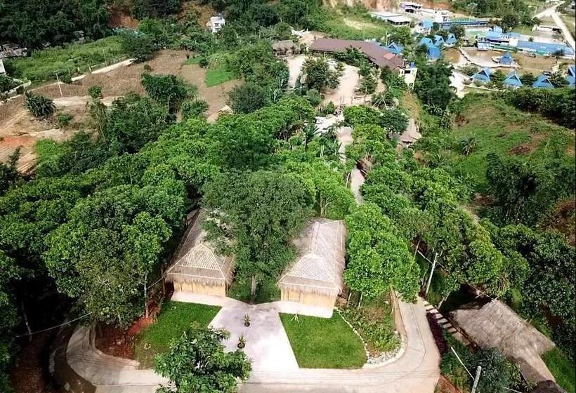 هتل Phalan Resort